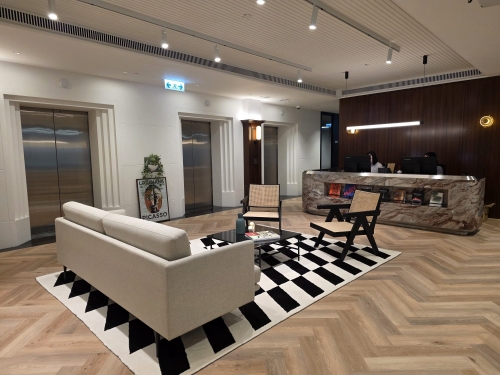 Elite Office Space in  9 Queen’s Road Central (9 QRC)